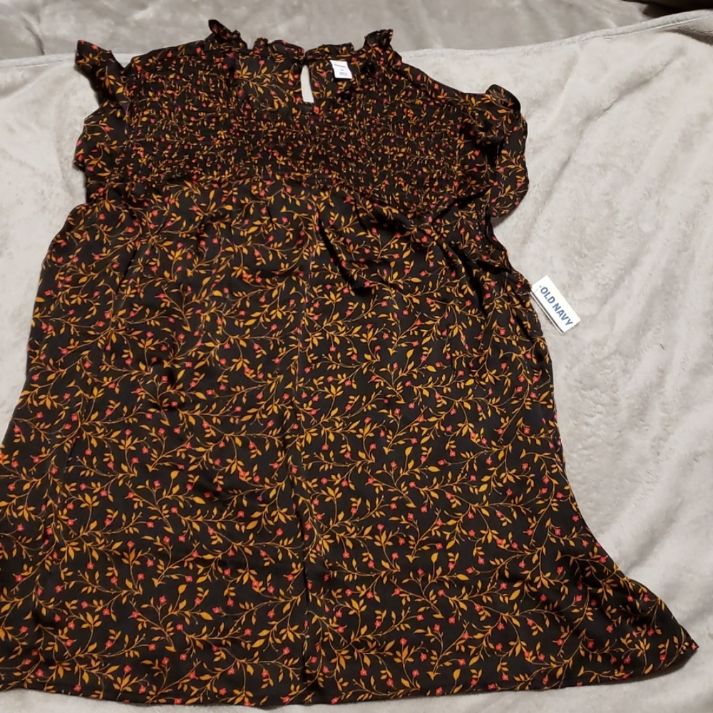 NWT Old Navy Floral Top